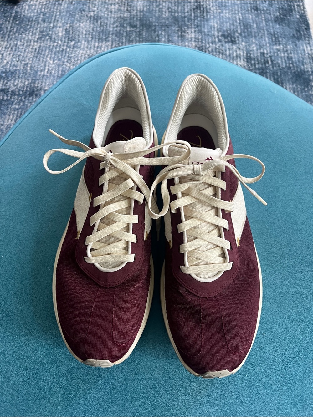 Tracksmith Eliot Runner Men's Burgundy and Cream Athletic Sneakers Size 12